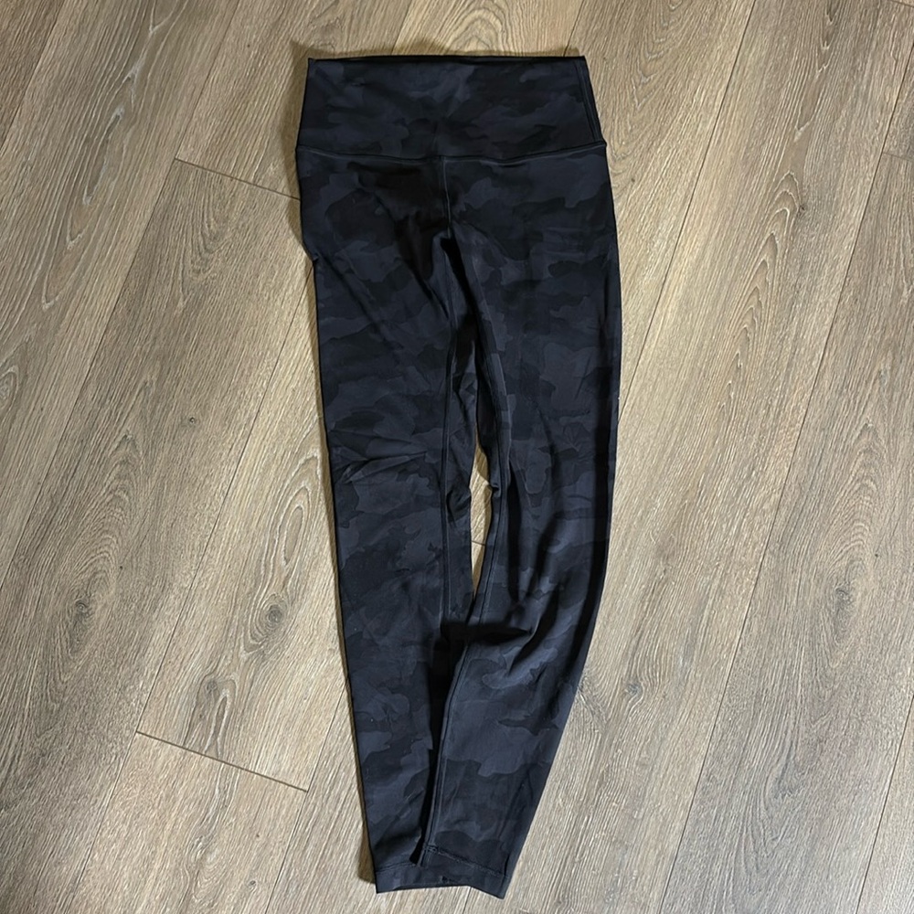 Camo leggings